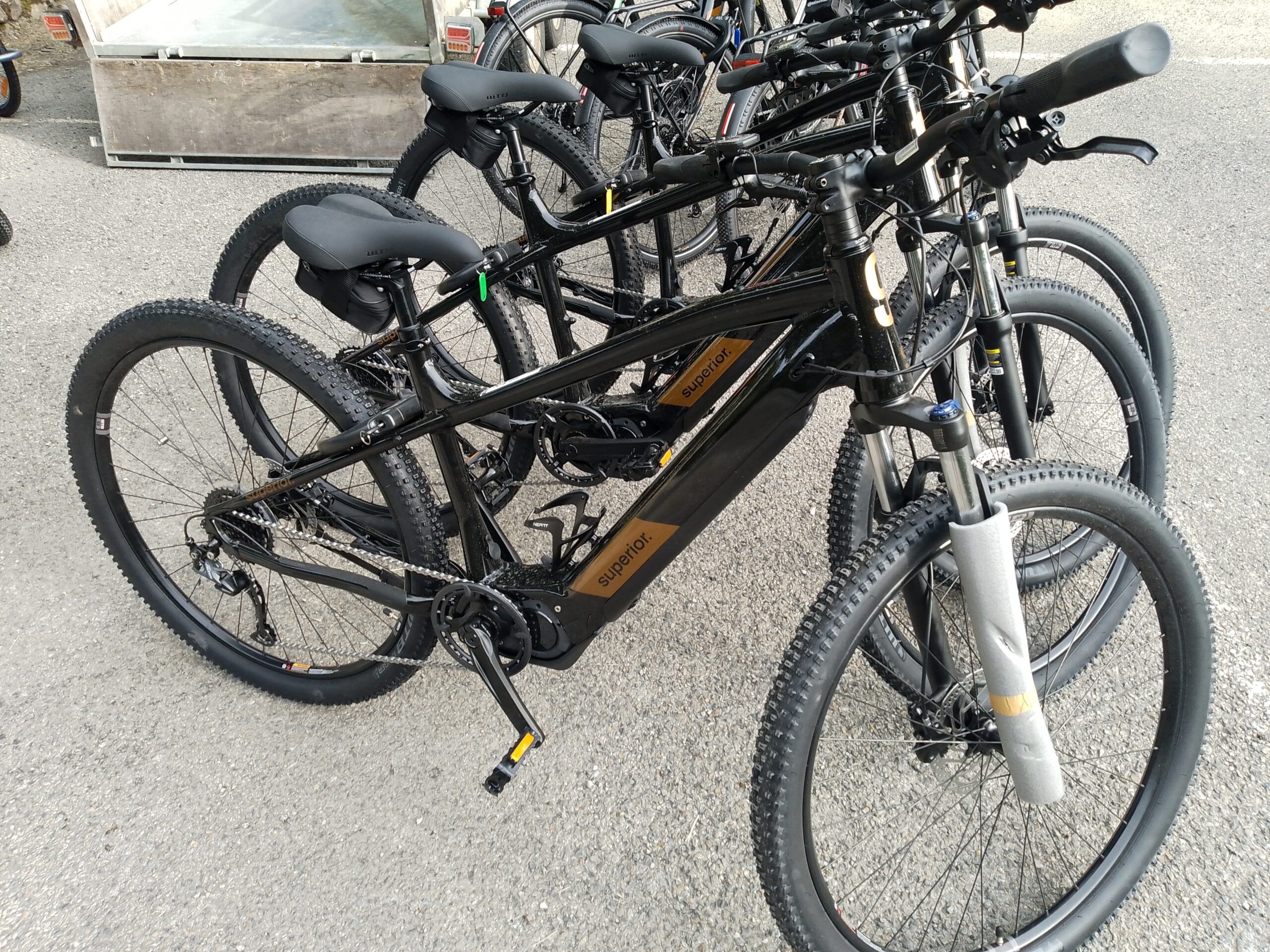 Vélos tout-terrain électriques Superior chez Bicicleta-Maurandy à lacaune-alban-brassac-81230,
